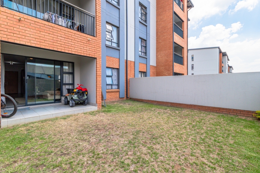 2 Bedroom Property for Sale in Glen Marais Gauteng