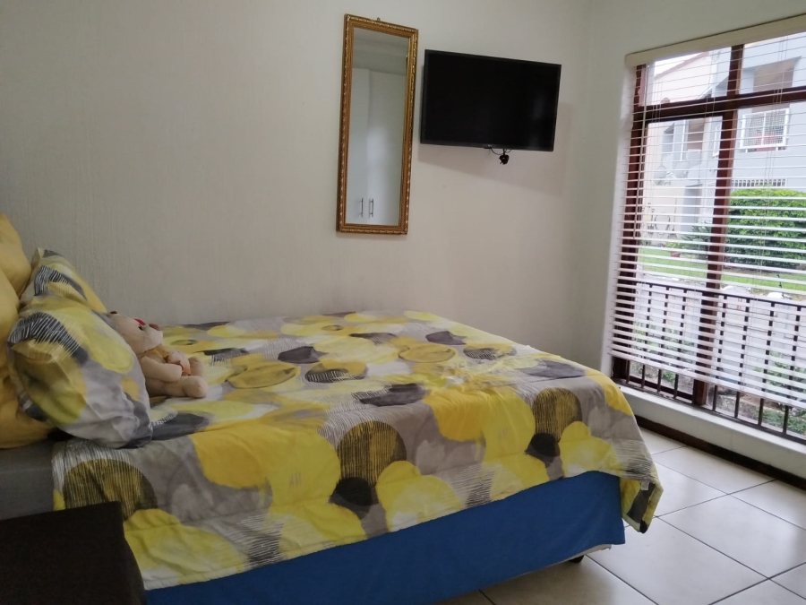 To Let 3 Bedroom Property for Rent in Corlett Gardens Gauteng