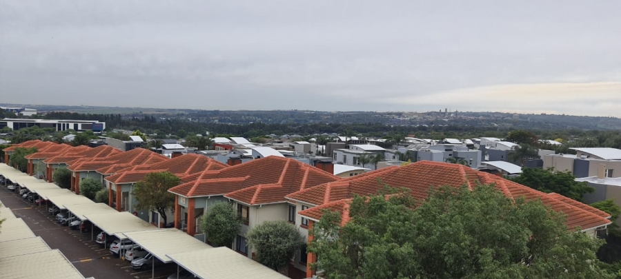 To Let 2 Bedroom Property for Rent in Greenstone Hill Gauteng