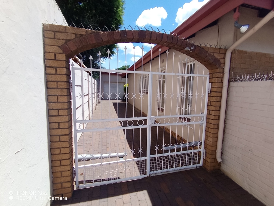 3 Bedroom Property for Sale in Kensington Gauteng