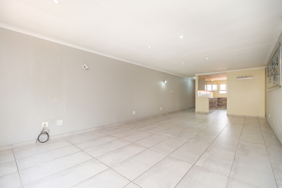 3 Bedroom Property for Sale in Northcliff Gauteng