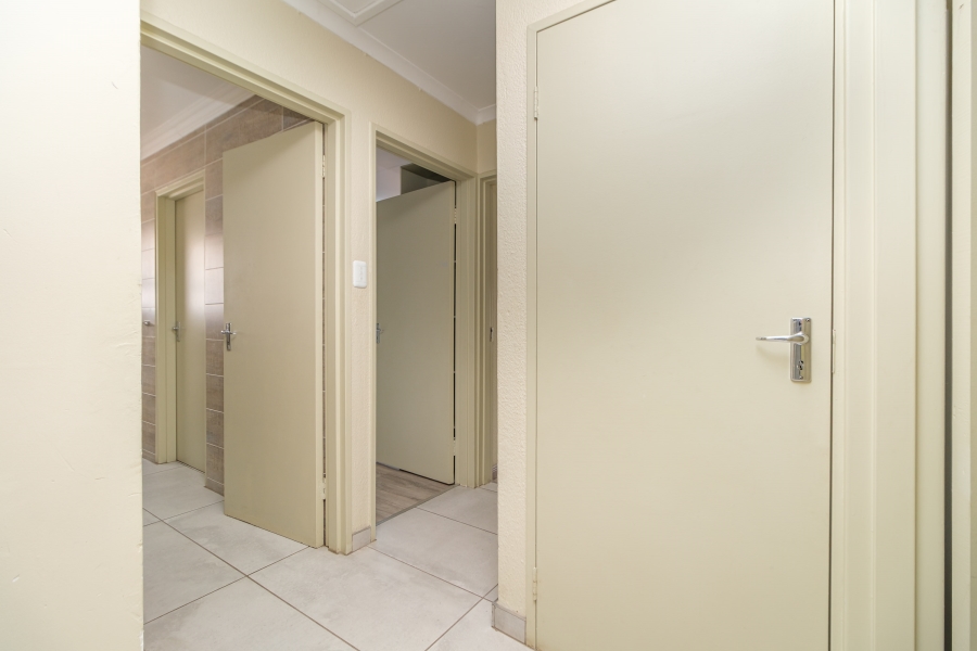 3 Bedroom Property for Sale in Northcliff Gauteng