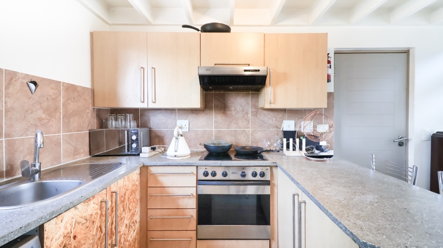 2 Bedroom Property for Sale in Lonehill Gauteng