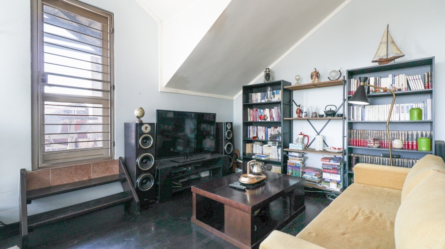 2 Bedroom Property for Sale in Lonehill Gauteng