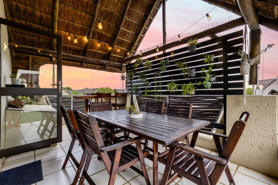 2 Bedroom Property for Sale in Lonehill Gauteng