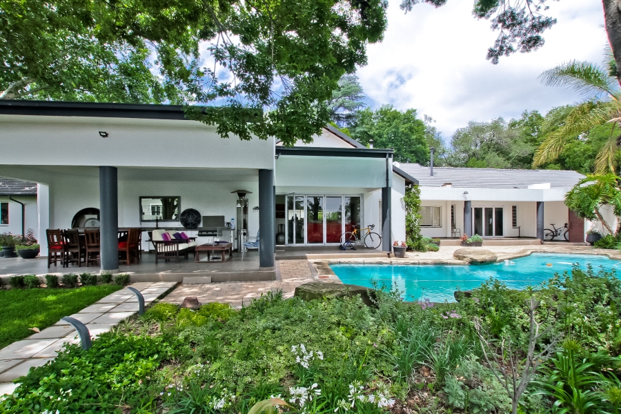 5 Bedroom Property for Sale in Bryanston Gauteng