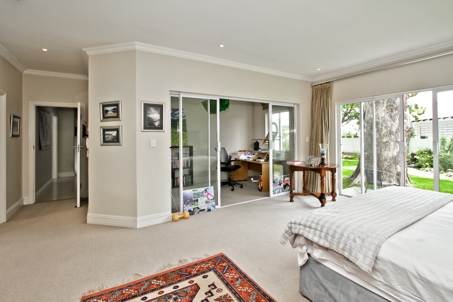 5 Bedroom Property for Sale in Bryanston Gauteng