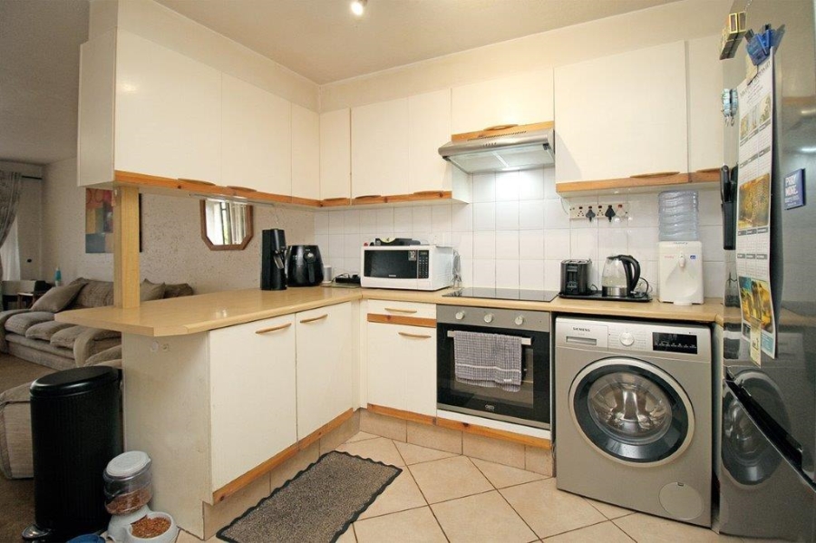 2 Bedroom Property for Sale in Marais Steyn Park Gauteng