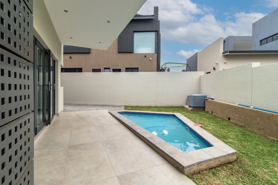 4 Bedroom Property for Sale in Swallow Hills Lifestyle Estate Gauteng