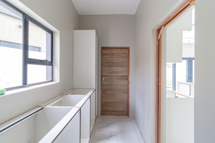 4 Bedroom Property for Sale in Swallow Hills Lifestyle Estate Gauteng