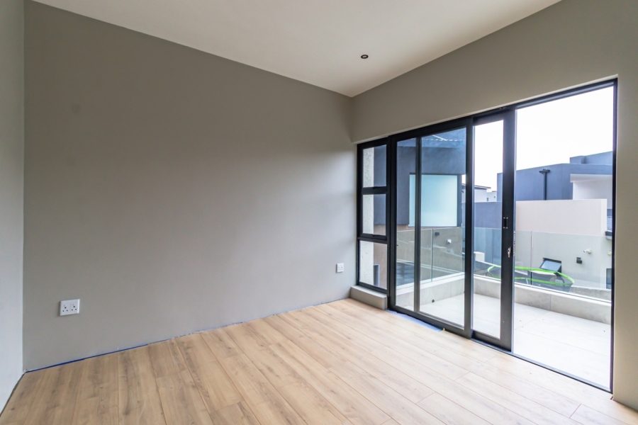 4 Bedroom Property for Sale in Swallow Hills Lifestyle Estate Gauteng