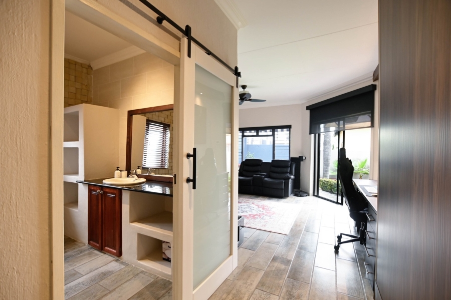 5 Bedroom Property for Sale in Montana Park Gauteng