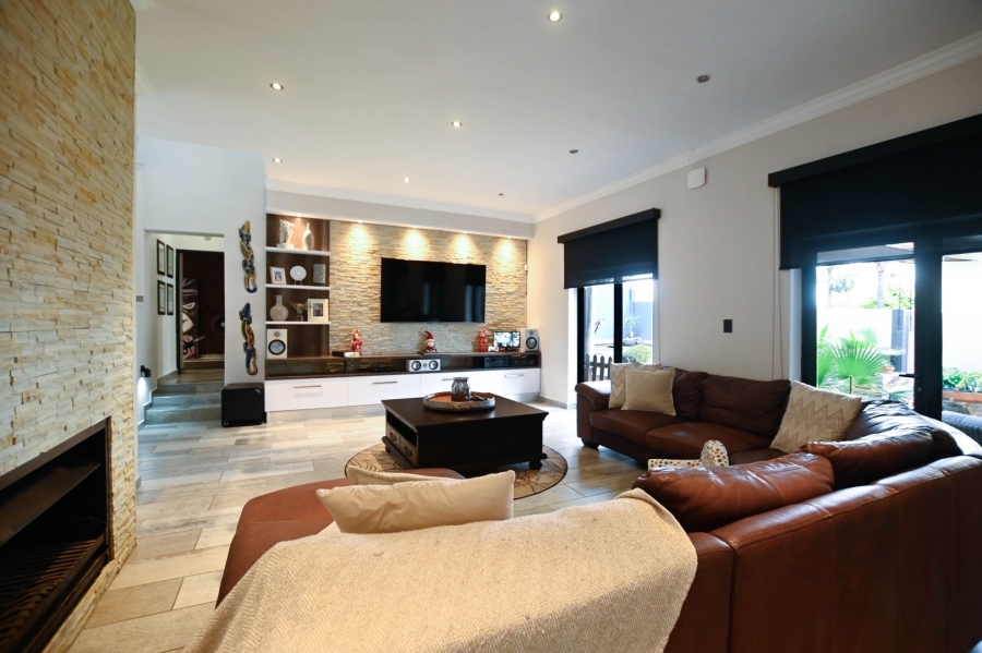 5 Bedroom Property for Sale in Montana Park Gauteng