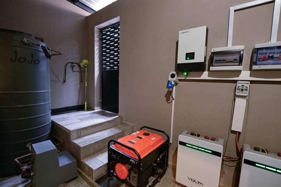 5 Bedroom Property for Sale in Montana Park Gauteng