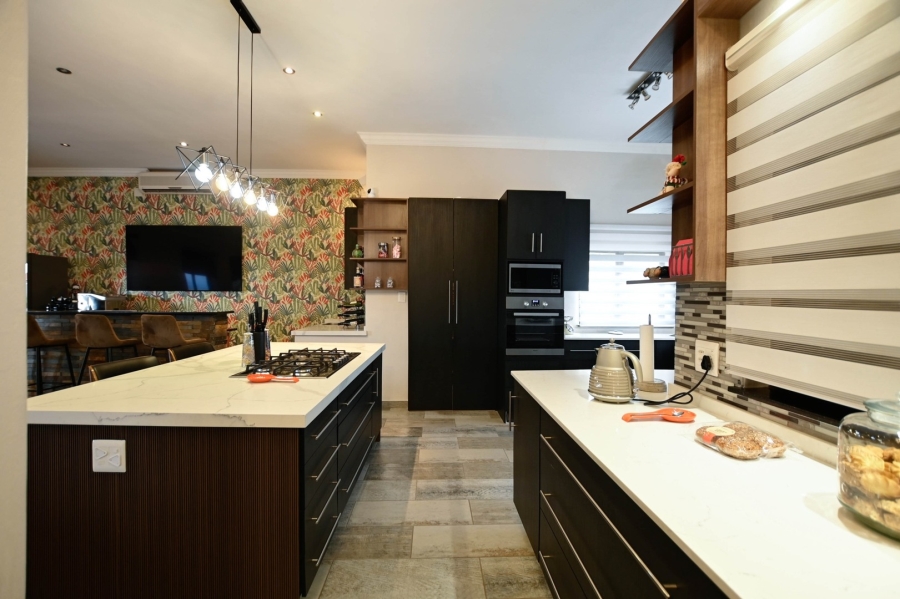 5 Bedroom Property for Sale in Montana Park Gauteng