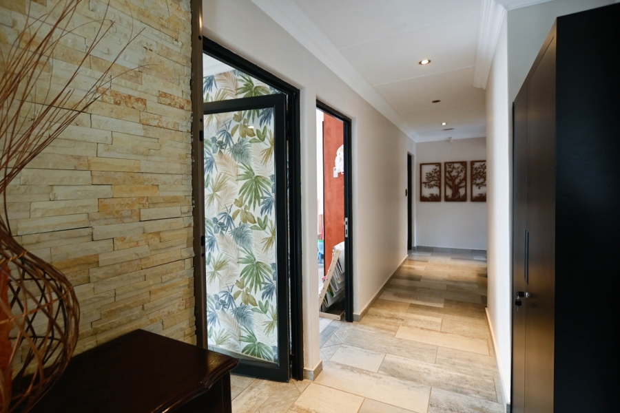 5 Bedroom Property for Sale in Montana Park Gauteng