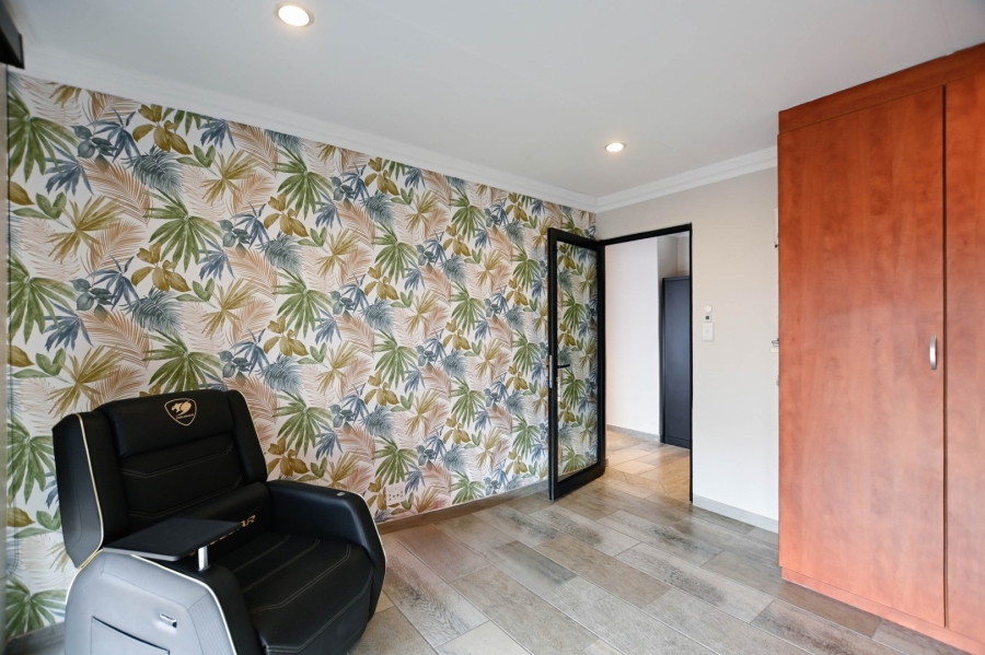 5 Bedroom Property for Sale in Montana Park Gauteng