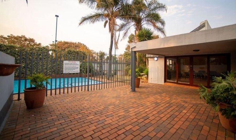 3 Bedroom Property for Sale in Lakefield Gauteng