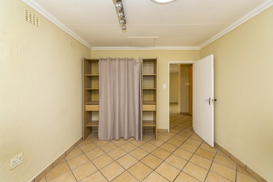 5 Bedroom Property for Sale in Edendale Gauteng