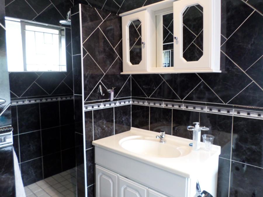 3 Bedroom Property for Sale in Croydon Gauteng