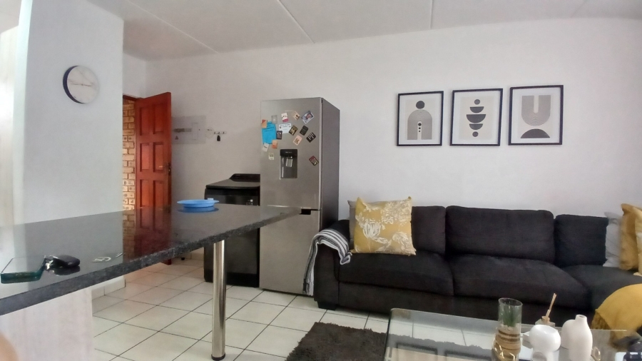 2 Bedroom Property for Sale in Rosettenville Gauteng