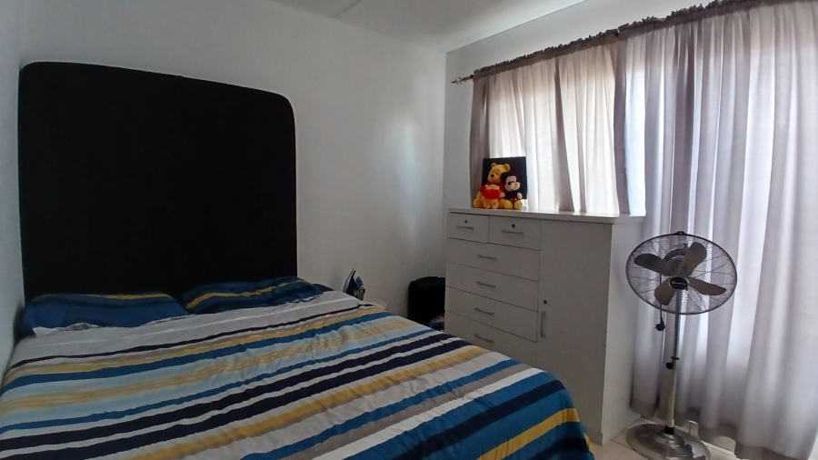 2 Bedroom Property for Sale in Rosettenville Gauteng