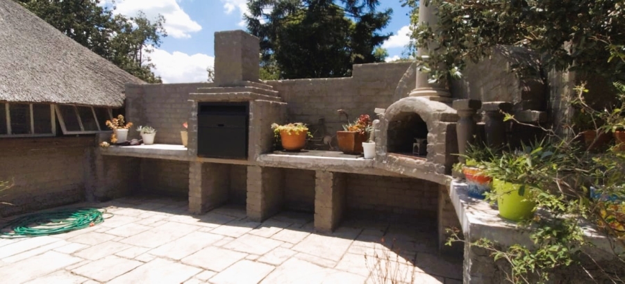 3 Bedroom Property for Sale in Farrarmere Gauteng