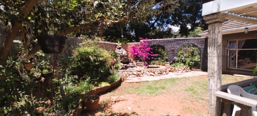 3 Bedroom Property for Sale in Farrarmere Gauteng