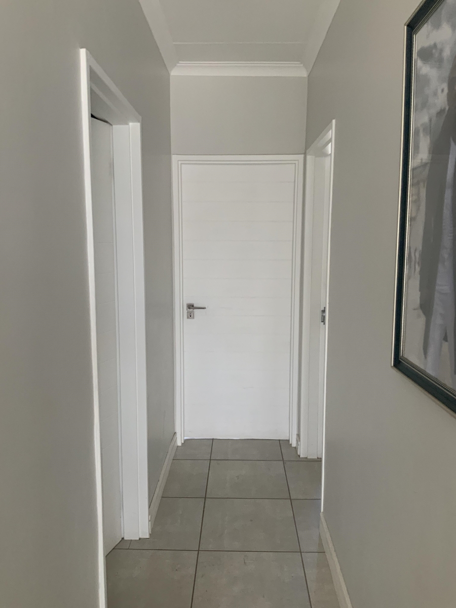 To Let 2 Bedroom Property for Rent in Hazeldean Gauteng