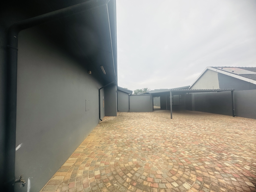 Commercial Property for Sale in Parkdene Gauteng