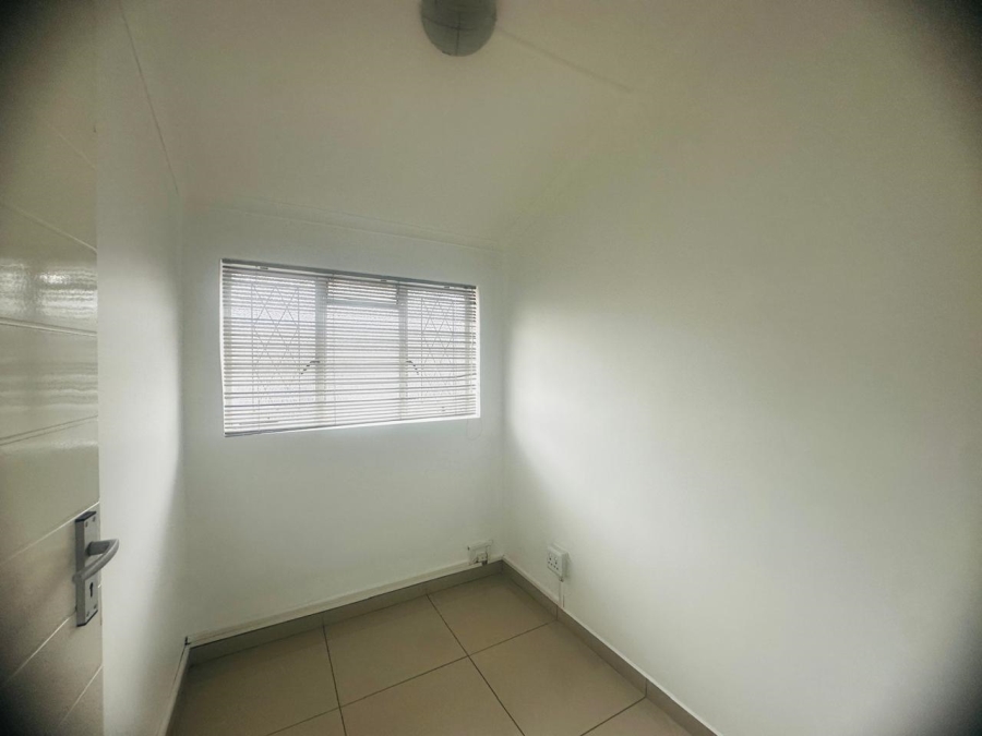 To Let commercial Property for Rent in Parkdene Gauteng