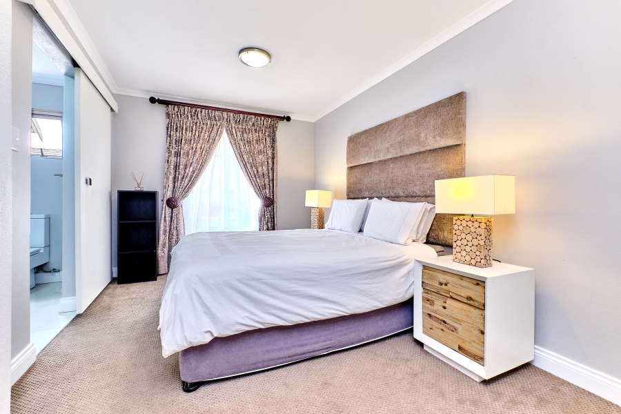 To Let 4 Bedroom Property for Rent in Waterfall Country Village Gauteng