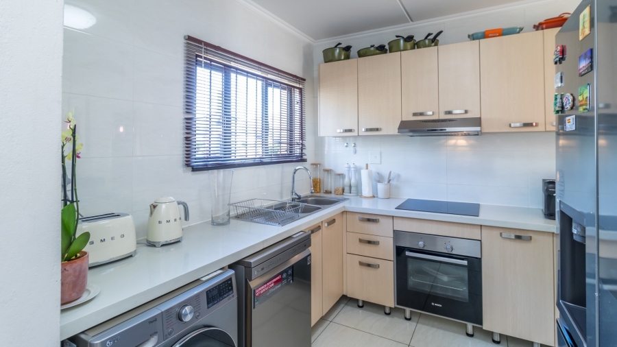 To Let 2 Bedroom Property for Rent in Carlswald Gauteng