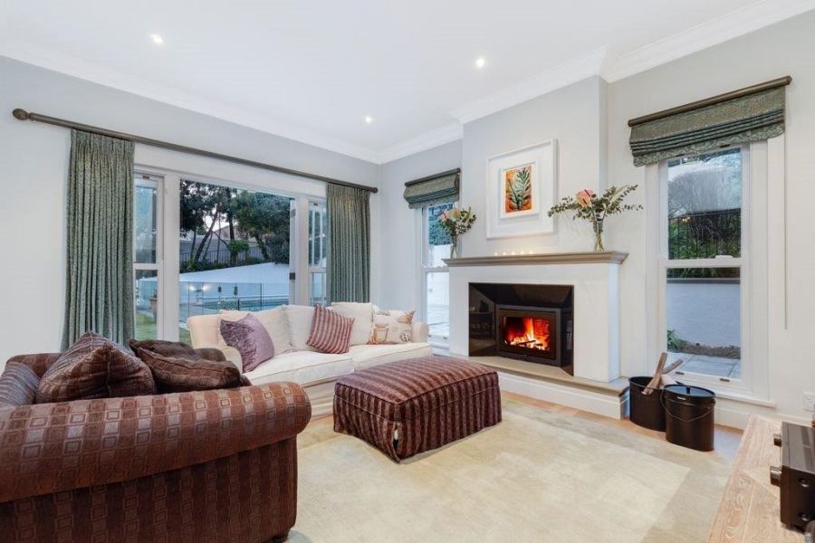 To Let 5 Bedroom Property for Rent in Hyde Park Gauteng