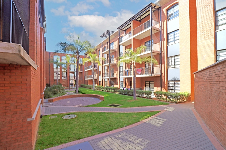 1 Bedroom Property for Sale in Melrose North Gauteng