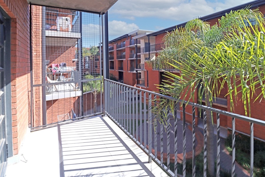 1 Bedroom Property for Sale in Melrose North Gauteng