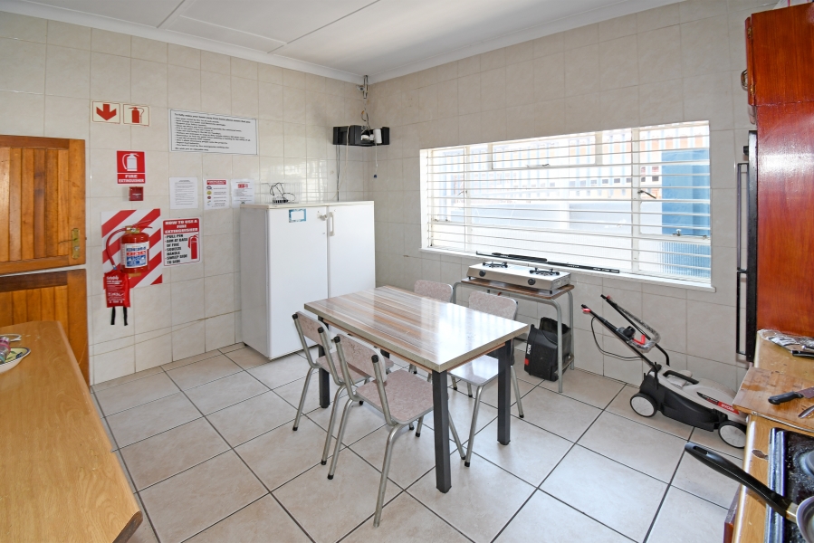 5 Bedroom Property for Sale in Brixton Gauteng