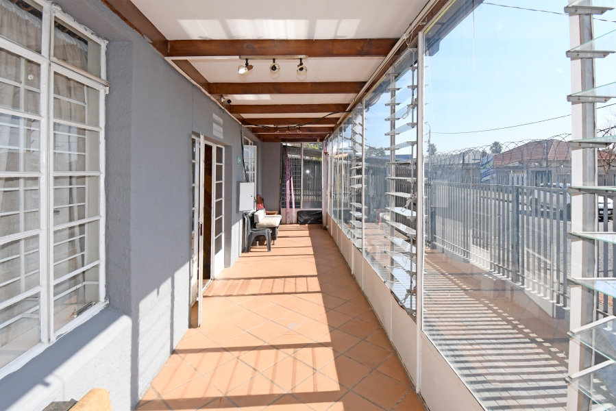 5 Bedroom Property for Sale in Brixton Gauteng