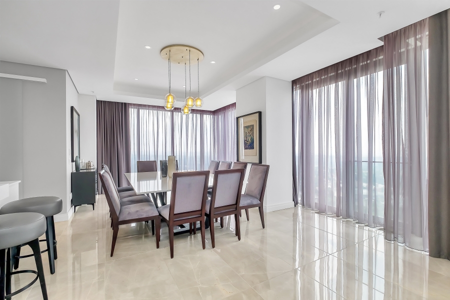 To Let 4 Bedroom Property for Rent in Sandown Gauteng