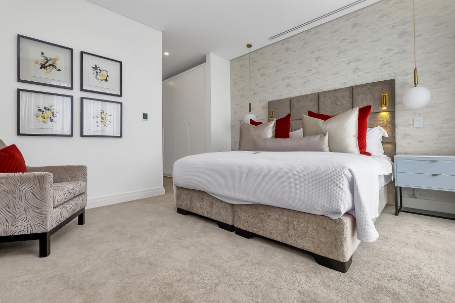 To Let 4 Bedroom Property for Rent in Sandown Gauteng