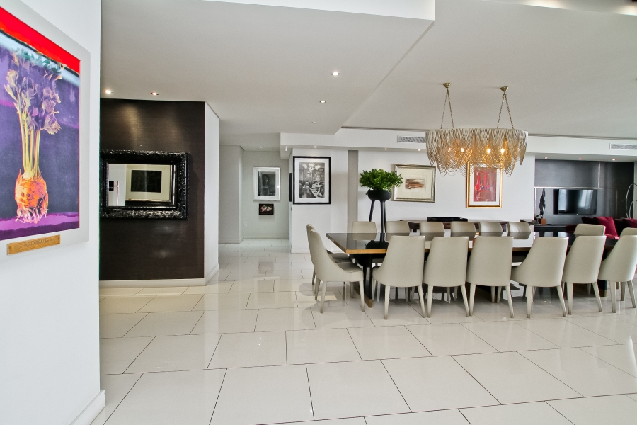 3 Bedroom Property for Sale in Sandhurst Gauteng