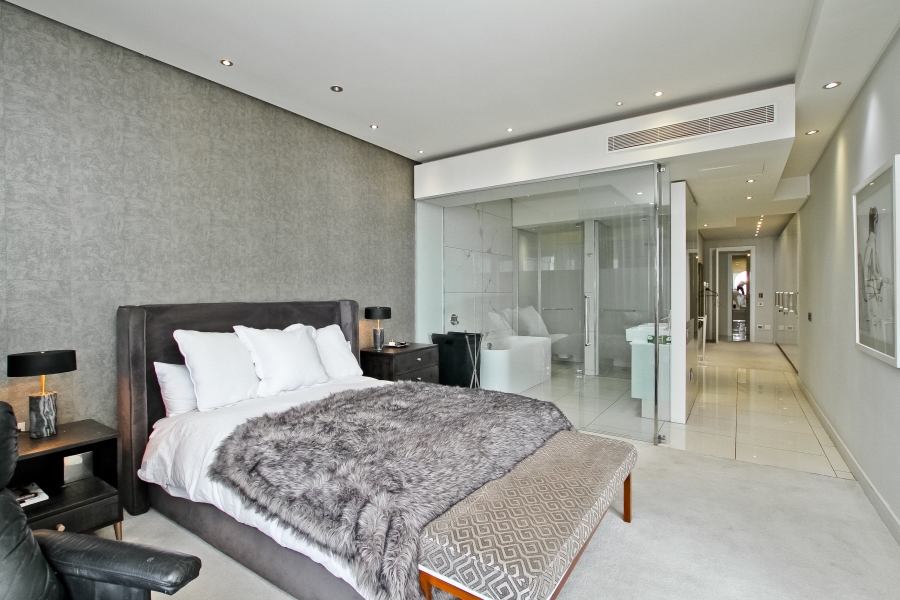 3 Bedroom Property for Sale in Sandhurst Gauteng