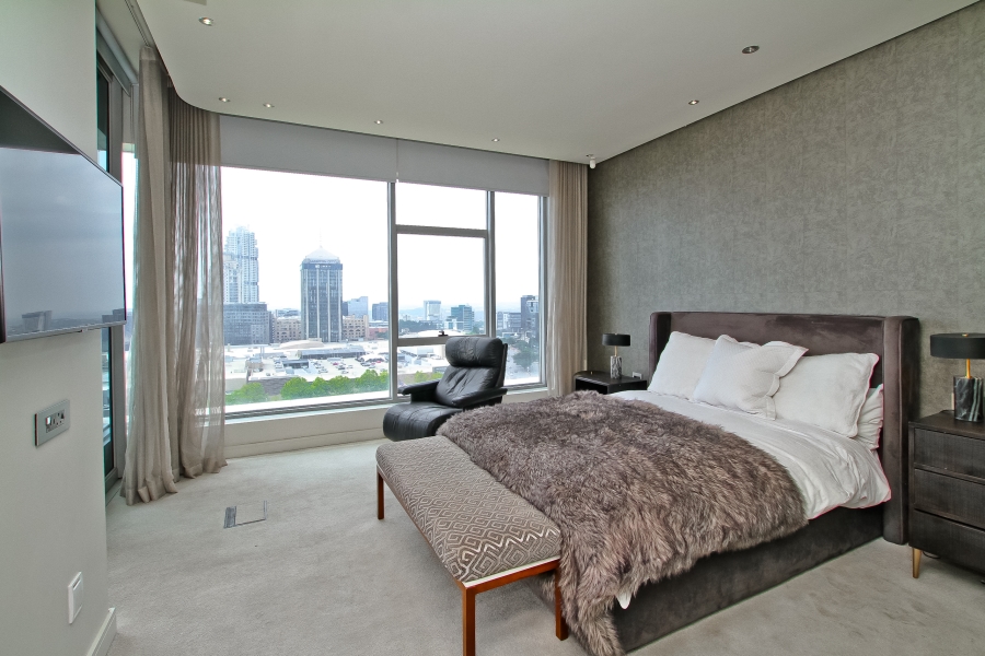 3 Bedroom Property for Sale in Sandhurst Gauteng