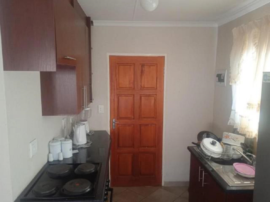 2 Bedroom Property for Sale in Alliance Gauteng