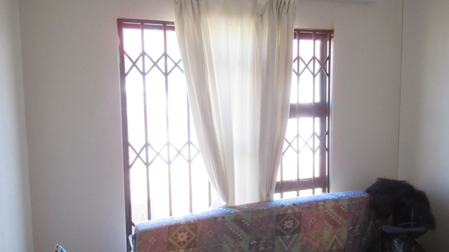 2 Bedroom Property for Sale in Alliance Gauteng
