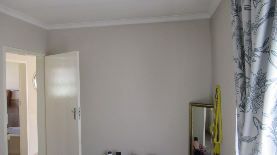 2 Bedroom Property for Sale in Alliance Gauteng