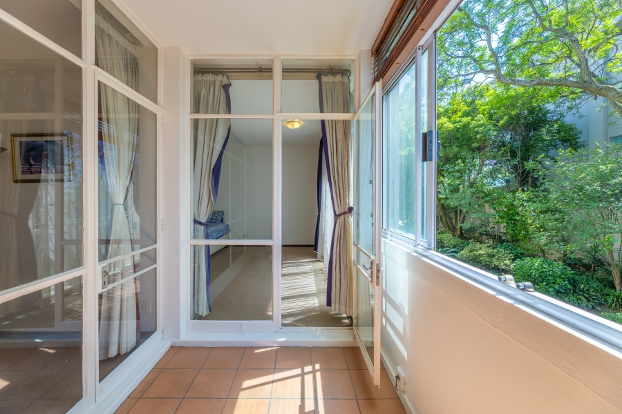 2 Bedroom Property for Sale in Atholl Gauteng