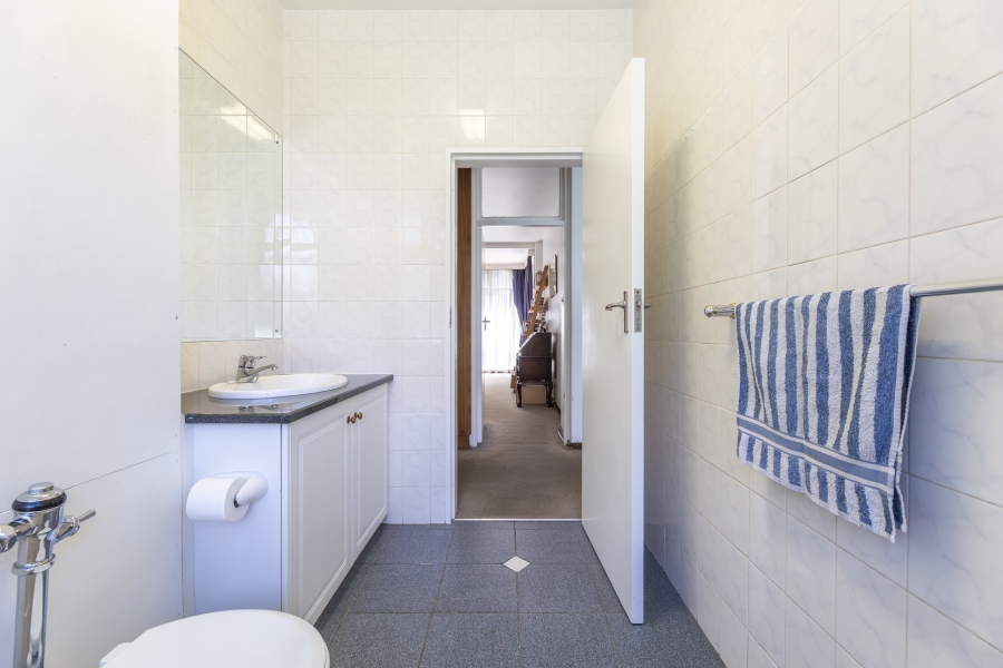 2 Bedroom Property for Sale in Atholl Gauteng