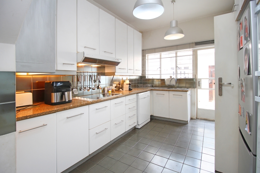 3 Bedroom Property for Sale in Illovo Gauteng