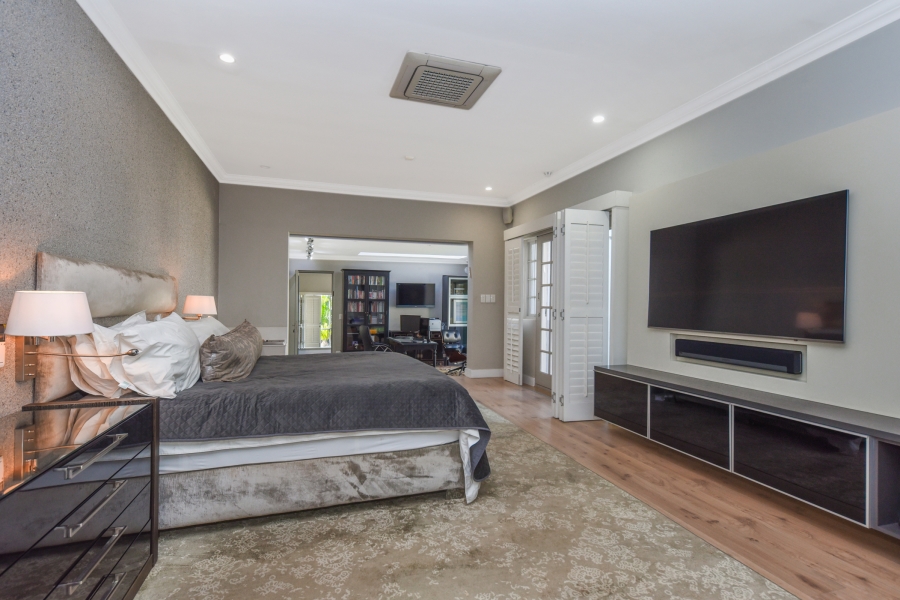 4 Bedroom Property for Sale in Gallo Manor Gauteng